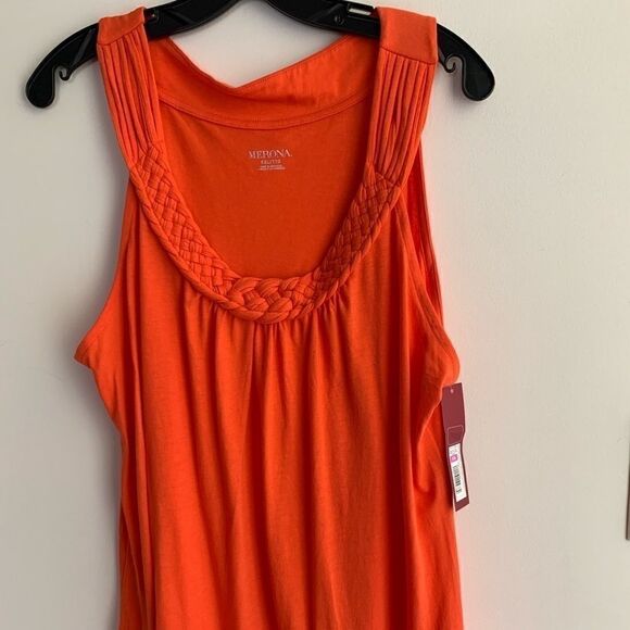 TANK top - Picture 1 of 10